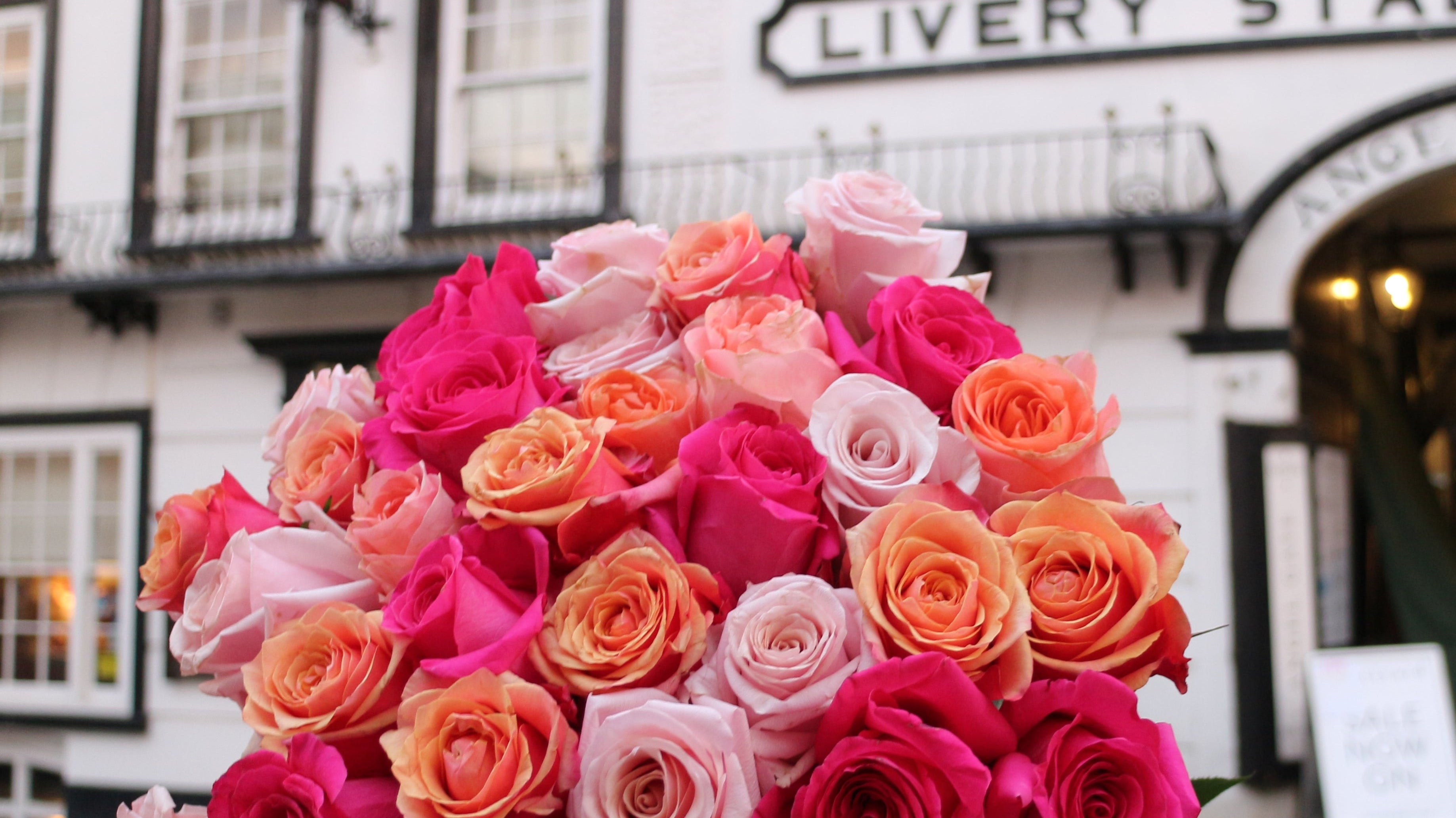 The Gift Rose Box: When Presentation Is the Point