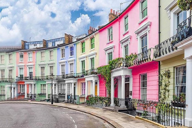 Luxury Roses Delivered in Notting Hill